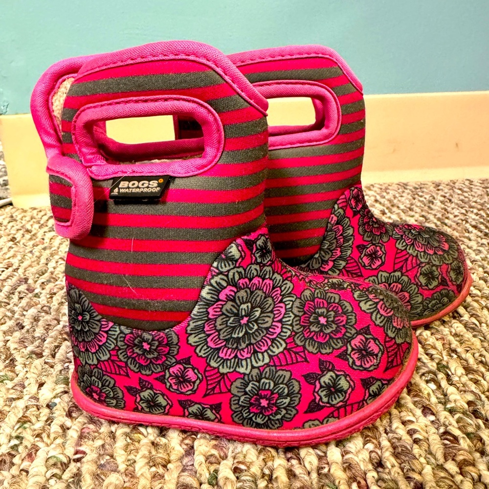 Baby Bogs Size 4 Winter Boots Rain Boots